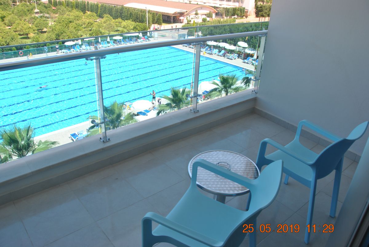 imagini hotel LONICERA RESORT